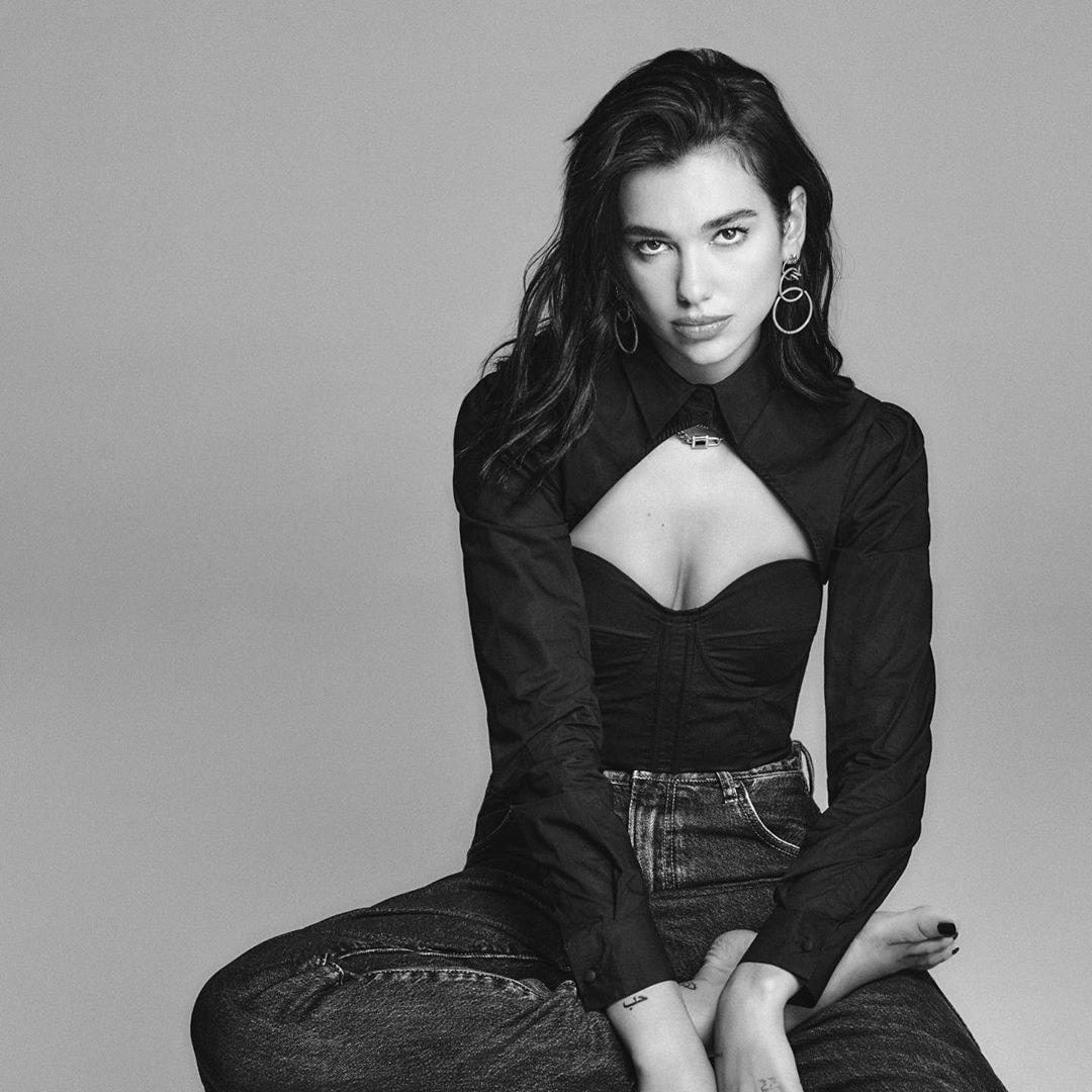 Facebook:Dua Lipa