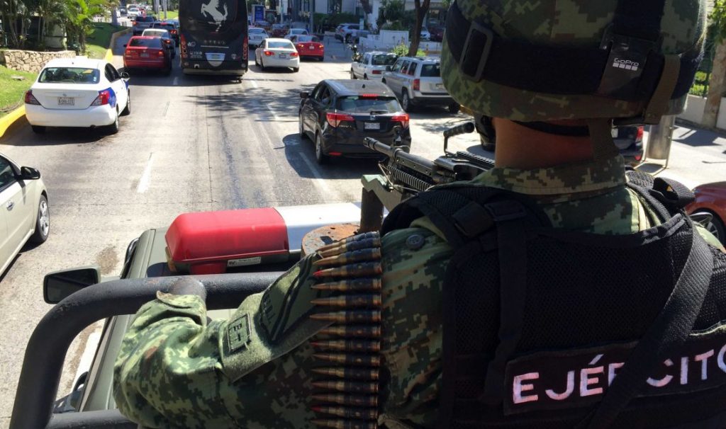 Comandante del Ejército reconoce que la delincuencia no se deja