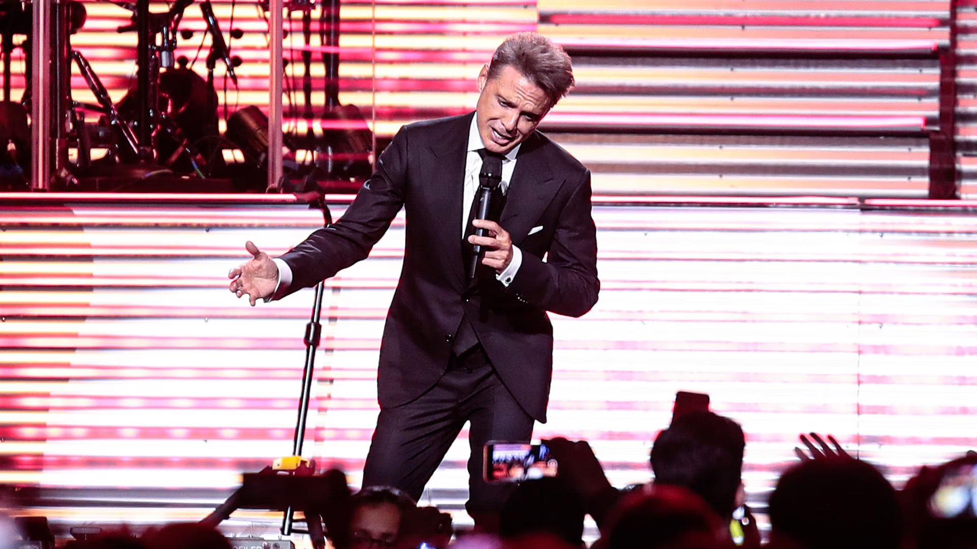 Luis Miguel extiende su gira hasta 2024 Lokura FM
